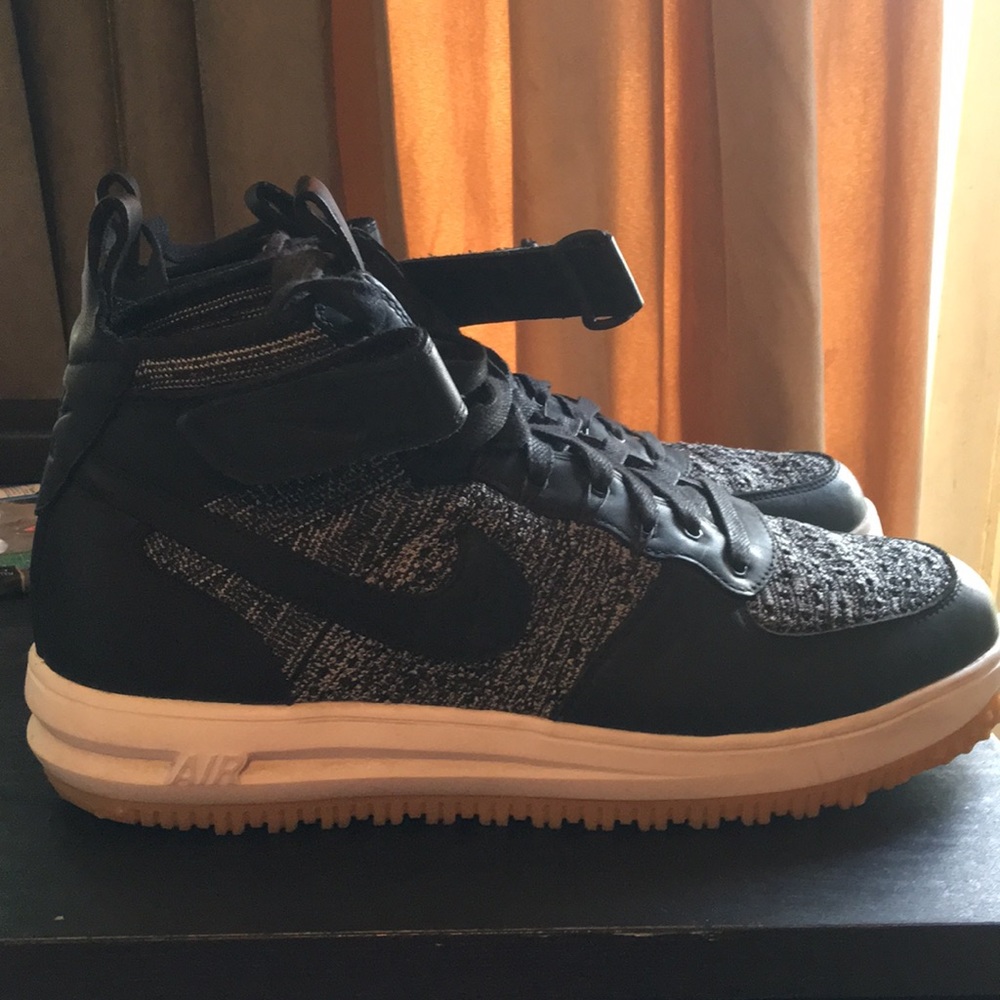 Nike Lunar Force fly knit